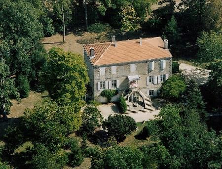 Manoir Angle Bed & Breakfast Blanzay-sur-Boutonne Екстериор снимка